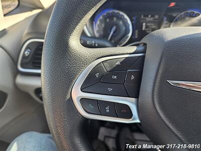 2018 Chrysler Pacifica L   - Photo 15 - Greenwood, IN 46142