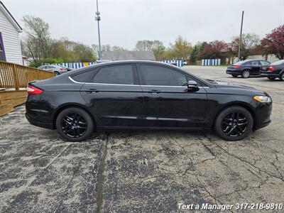 2013 Ford Fusion SE   - Photo 6 - Greenwood, IN 46142