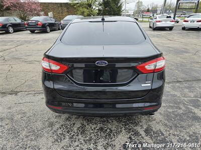 2013 Ford Fusion SE   - Photo 4 - Greenwood, IN 46142