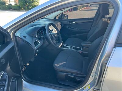 2018 Chevrolet Cruze LS Auto - Photo 14 - Rancho Cucamonga, CA 91730