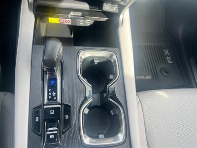 2023 Lexus RX 350   - Photo 12 - Rancho Cucamonga, CA 91730