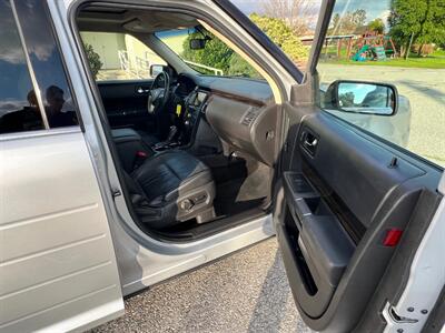 2014 Ford Flex SEL   - Photo 19 - Rancho Cucamonga, CA 91730