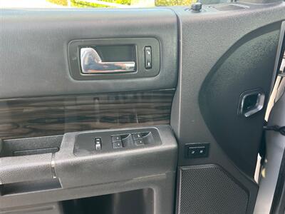 2014 Ford Flex SEL   - Photo 14 - Rancho Cucamonga, CA 91730