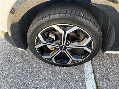 2023 Kia Niro EX Touring - Photo 22 - Rancho Cucamonga, CA 91730