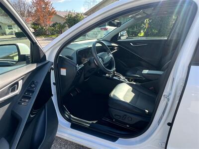 2023 Kia Niro EX Touring - Photo 14 - Rancho Cucamonga, CA 91730