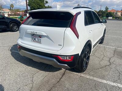 2023 Kia Niro EX Touring - Photo 6 - Rancho Cucamonga, CA 91730