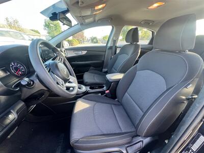 2023 Kia Forte LXS   - Photo 13 - Rancho Cucamonga, CA 91730