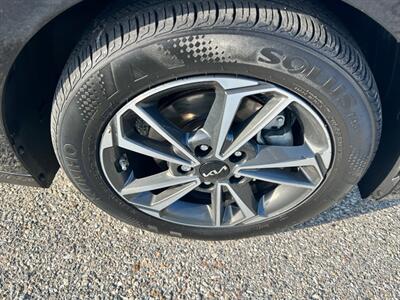 2023 Kia Forte LXS   - Photo 22 - Rancho Cucamonga, CA 91730
