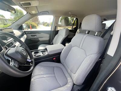 2024 Honda Pilot LX - Photo 15 - Rancho Cucamonga, CA 91730