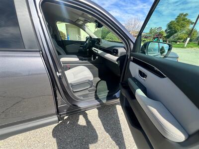 2024 Honda Pilot LX - Photo 18 - Rancho Cucamonga, CA 91730