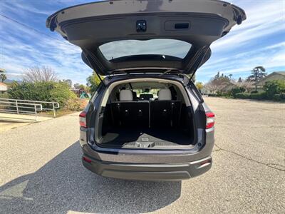 2024 Honda Pilot LX - Photo 21 - Rancho Cucamonga, CA 91730