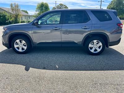 2024 Honda Pilot LX - Photo 4 - Rancho Cucamonga, CA 91730