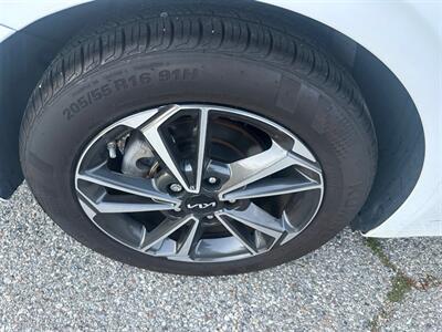 2023 Kia Forte LXS - Photo 19 - Rancho Cucamonga, CA 91730