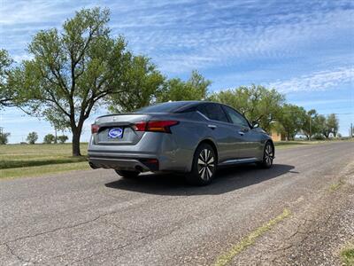 2019 Nissan Altima 2.5 SV   - Photo 4 - Perryton, TX 79070