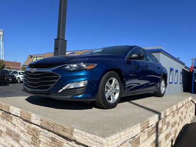 2019 Chevrolet Malibu LS Fleet   - Photo 2 - Perryton, TX 79070