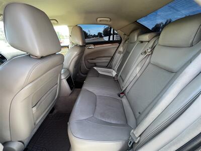 2013 Chrysler 300C   - Photo 6 - Perryton, TX 79070