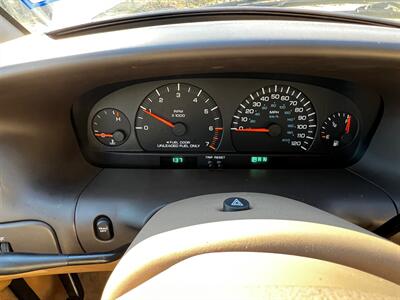 1997 Chrysler Town & Country LXi   - Photo 6 - Lewisville, TX 75057