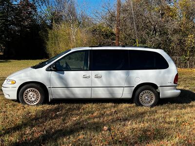 1997 Chrysler Town & Country LXi   - Photo 13 - Lewisville, TX 75057