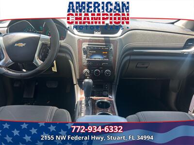 2017 Chevrolet Traverse LT   - Photo 10 - Stuart, FL 34994