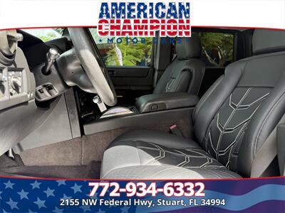 2005 Hummer H2   - Photo 10 - Stuart, FL 34994