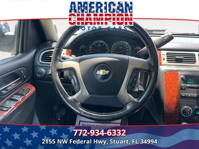 2014 Chevrolet Suburban LT   - Photo 12 - Stuart, FL 34994