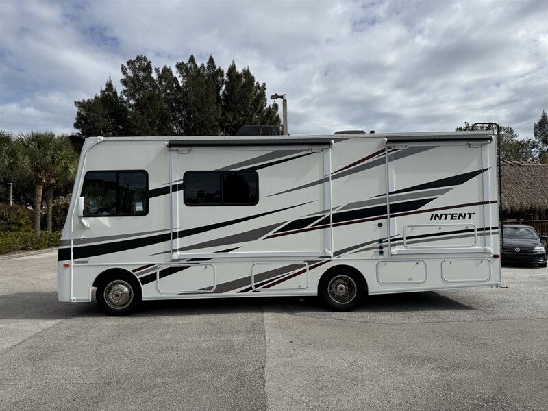 2020 FORD MOTORHOME CHASSIS WINNEBAGO INTENT  