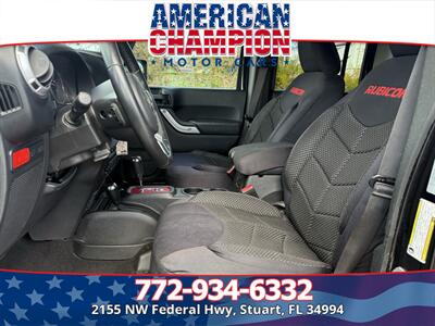 2017 Jeep Wrangler Unlimited Rubicon   - Photo 10 - Stuart, FL 34994