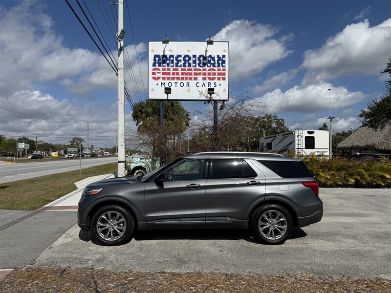 2022 Ford Explorer Limited  