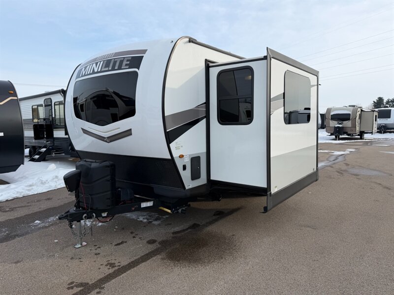 2023 Forest River Rockwood Mini Lite 2506S  