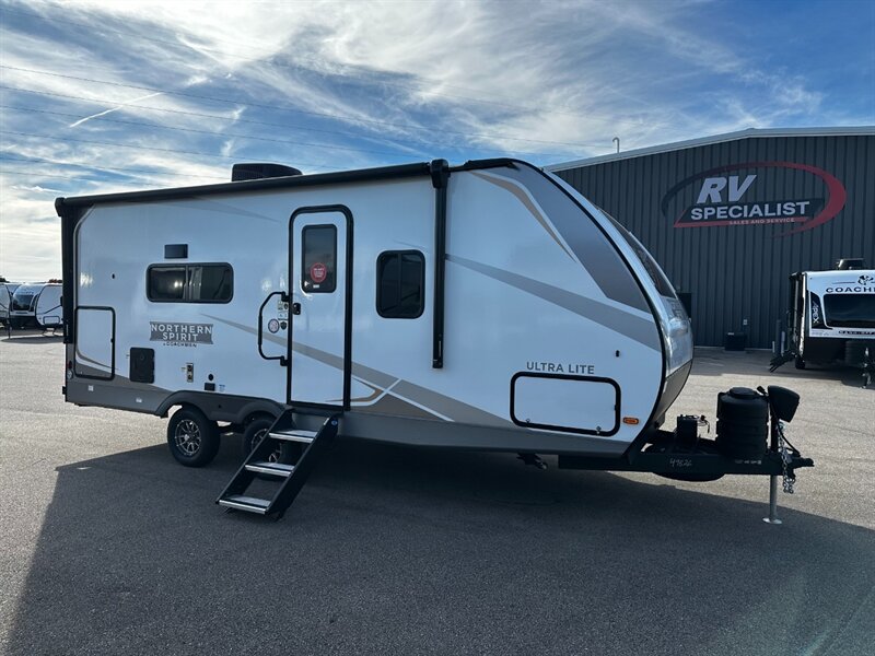 2026 Coachmen Northern Spirit 2353RB - Photo 4 - Goshen, IN 46526