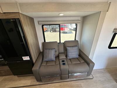 2026 Coachmen Freedom Express Ultra Lite 22MLS - Photo 21 - Goshen, IN 46526