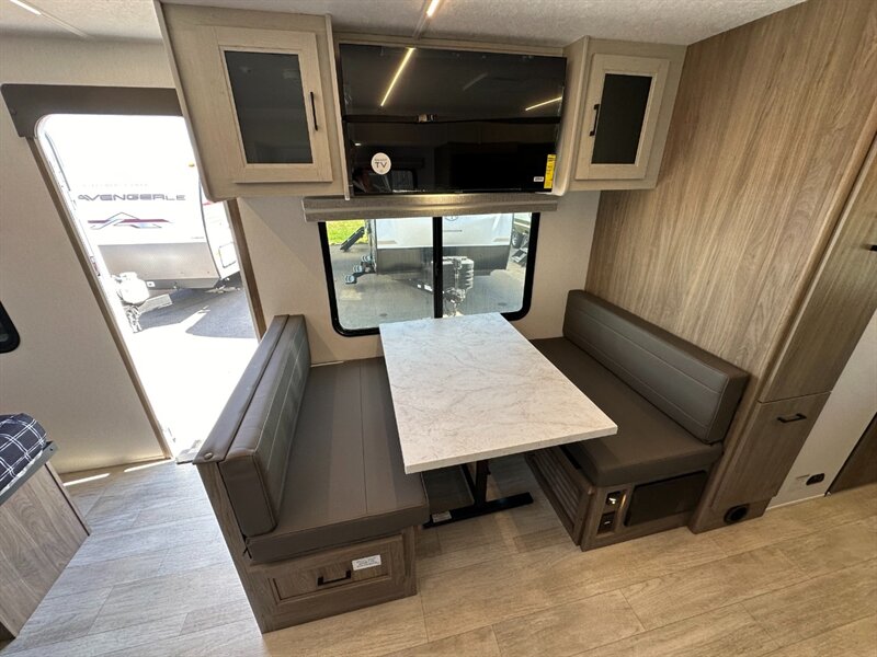 2026 Coachmen Freedom Express Ultra Lite 22MLS - Photo 15 - Goshen, IN 46526