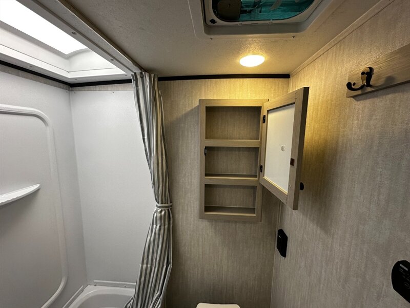 2026 Coachmen Apex Nano 185BH - Photo 19 - Goshen, IN 46526