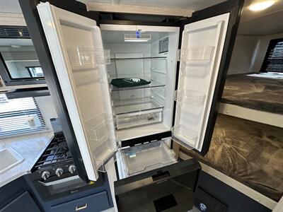 2025 Prime Time Avenger 24BHSLE   - Photo 15 - Goshen, IN 46526