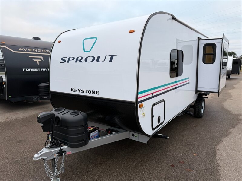 2026 Keystone SPROUT 19RKS - Photo 4 - Goshen, IN 46526