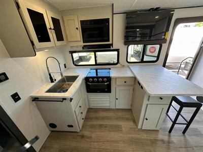 2026 Coachmen Northern Spirit 2457BH   - Photo 12 - Goshen, IN 46526