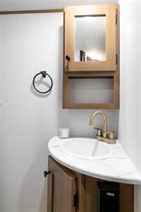 2026 Coachmen Apex Nano 183BH - Photo 12 - Goshen, IN 46526