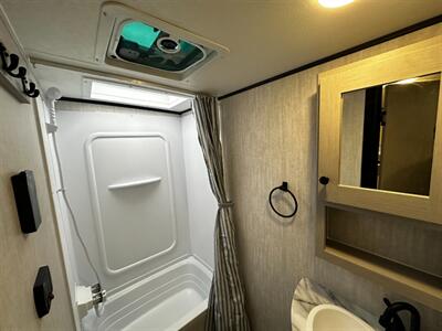 2026 Coachmen Apex Nano 186BH   - Photo 24 - Goshen, IN 46526