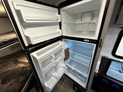 2026 Coachmen Apex Nano 186BH   - Photo 17 - Goshen, IN 46526