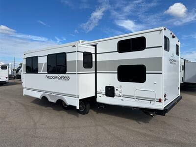 2026 Coachmen Freedom Express Ultra Lite 292BHDS - Photo 6 - Goshen, IN 46526