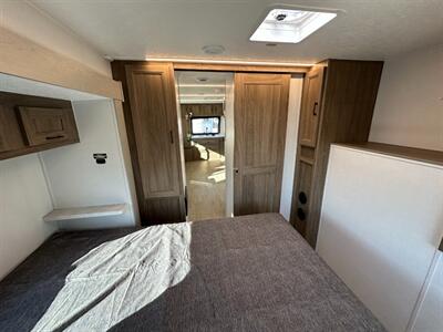 2025 Coachmen Freedom Express Ultra Lite 259FKDS   - Photo 31 - Goshen, IN 46526