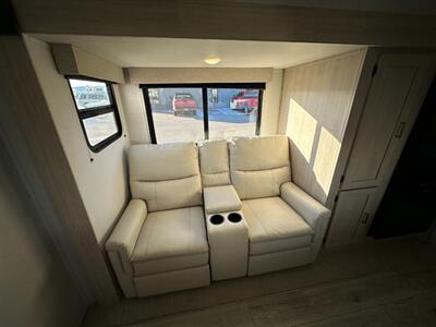 2025 Prime Time Avenger 25MKB   - Photo 8 - Goshen, IN 46526