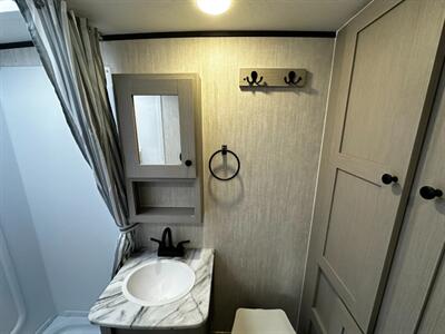 2026 Coachmen Apex Nano 187RB - Photo 25 - Goshen, IN 46526