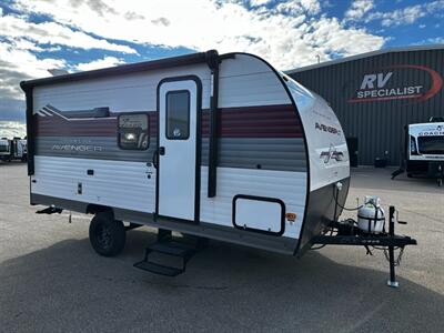 2025 Prime Time Avenger 17FQS   - Photo 2 - Goshen, IN 46526