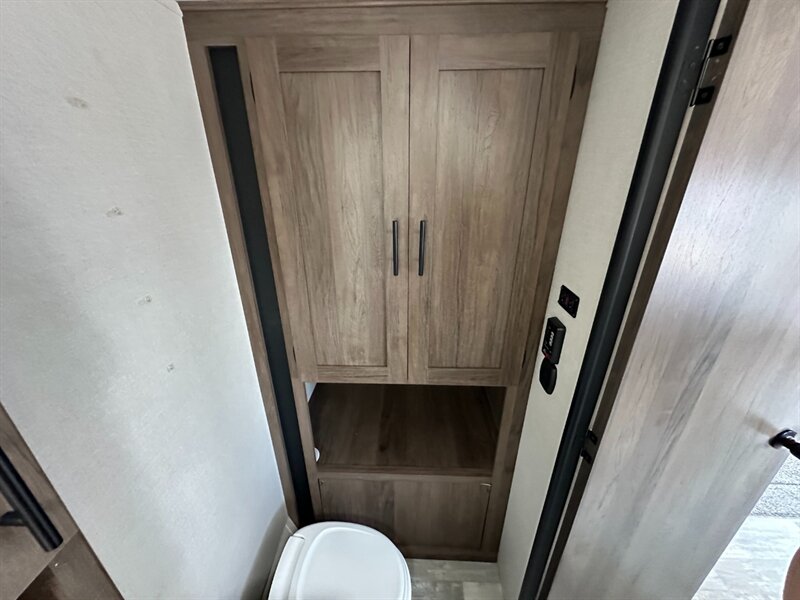 2021 Prime Time Avenger 21RBS - Photo 19 - Goshen, IN 46526