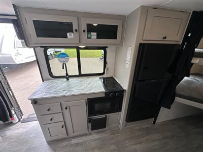 2026 Coachmen Apex Nano 208BHS   - Photo 28 - Goshen, IN 46526