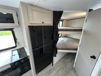 2026 Coachmen Apex Nano 208BHS   - Photo 31 - Goshen, IN 46526