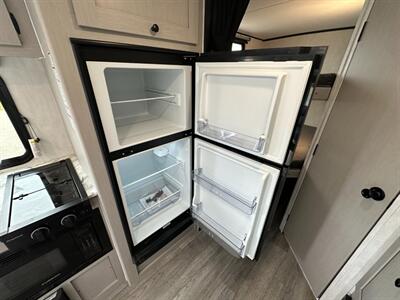 2026 Coachmen Apex Nano 208BHS   - Photo 32 - Goshen, IN 46526