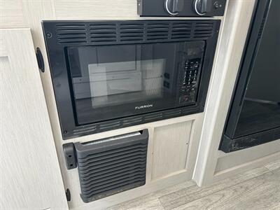 2026 Coachmen Apex Nano 208BHS   - Photo 30 - Goshen, IN 46526