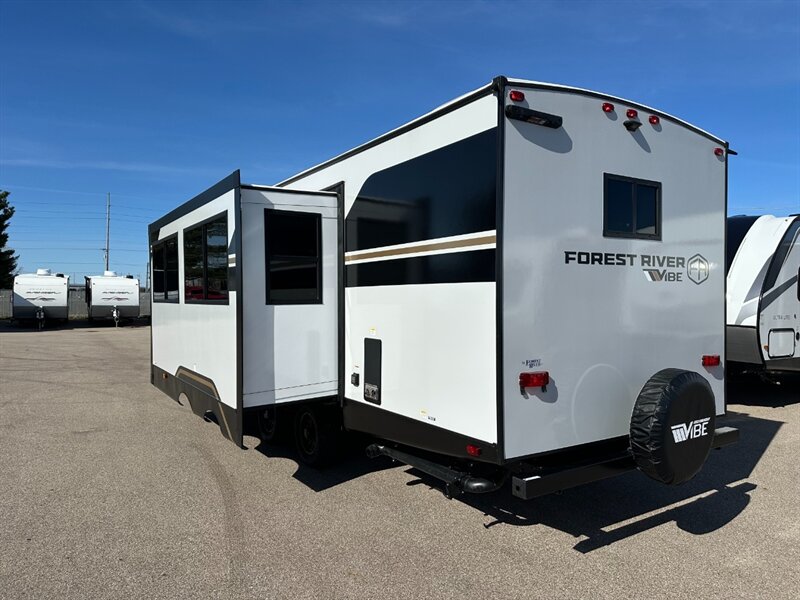 2025 Forest River Vibe 2600RB - Photo 3 - Goshen, IN 46526